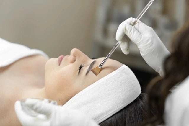 Chemical peel treatment for improving skin texture and tone